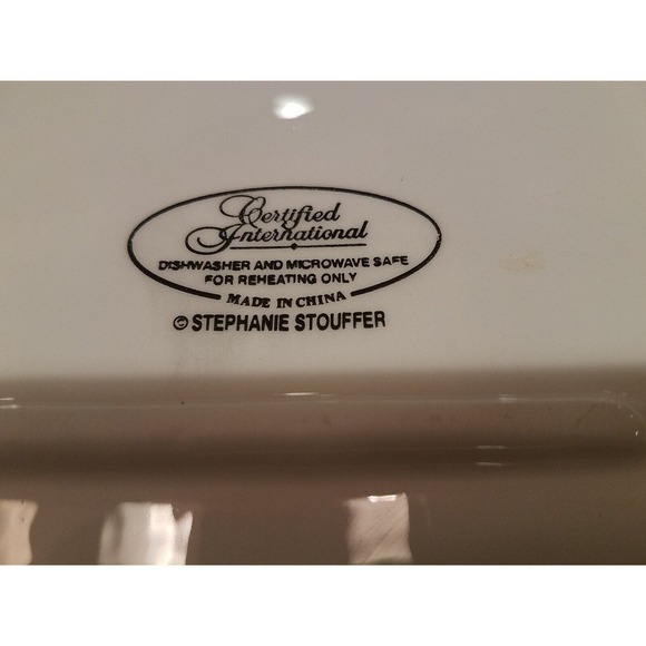 Stephanie Stouffer Christmas Tree Penguin Large Plate Certified International - Picture 7 of 11